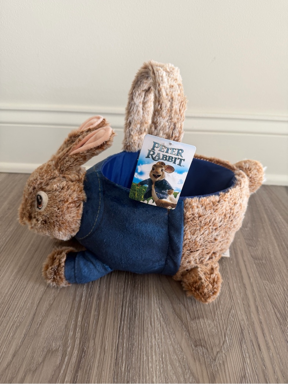 Dan Dee Peter Rabbit Plush Easter Basket, New with Tags